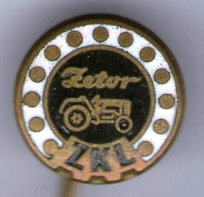 ZETOR ZKL zwart email op koper tractor speldje ( E_198a), Verzamelen, Ophalen of Verzenden, Gebruikt, Transport, Speldje of Pin