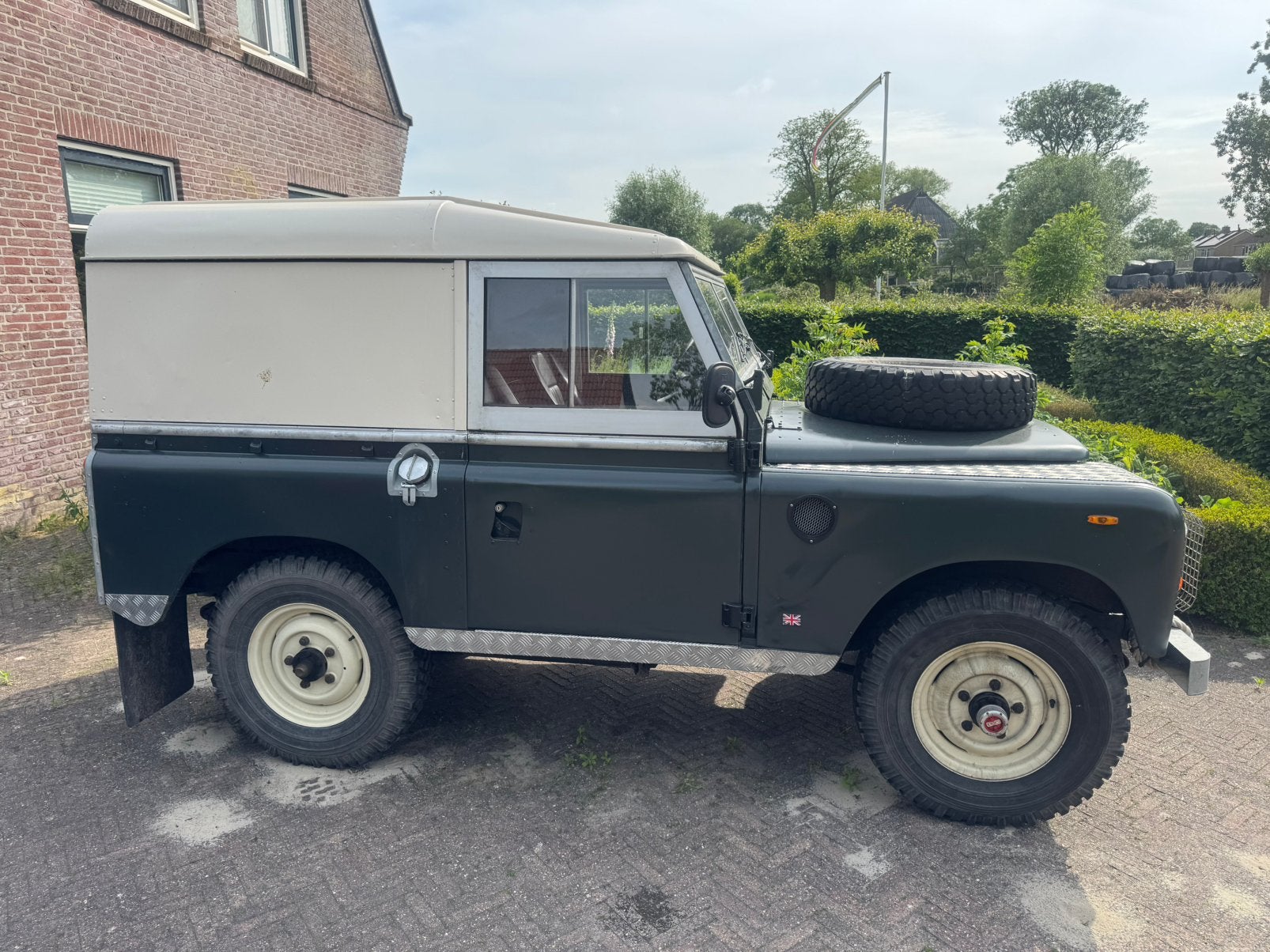 Land Rover 88 Pick-up 4WD 1978, Auto's, Land Rover, Zwart, 4 cilinders, Origineel Nederlands