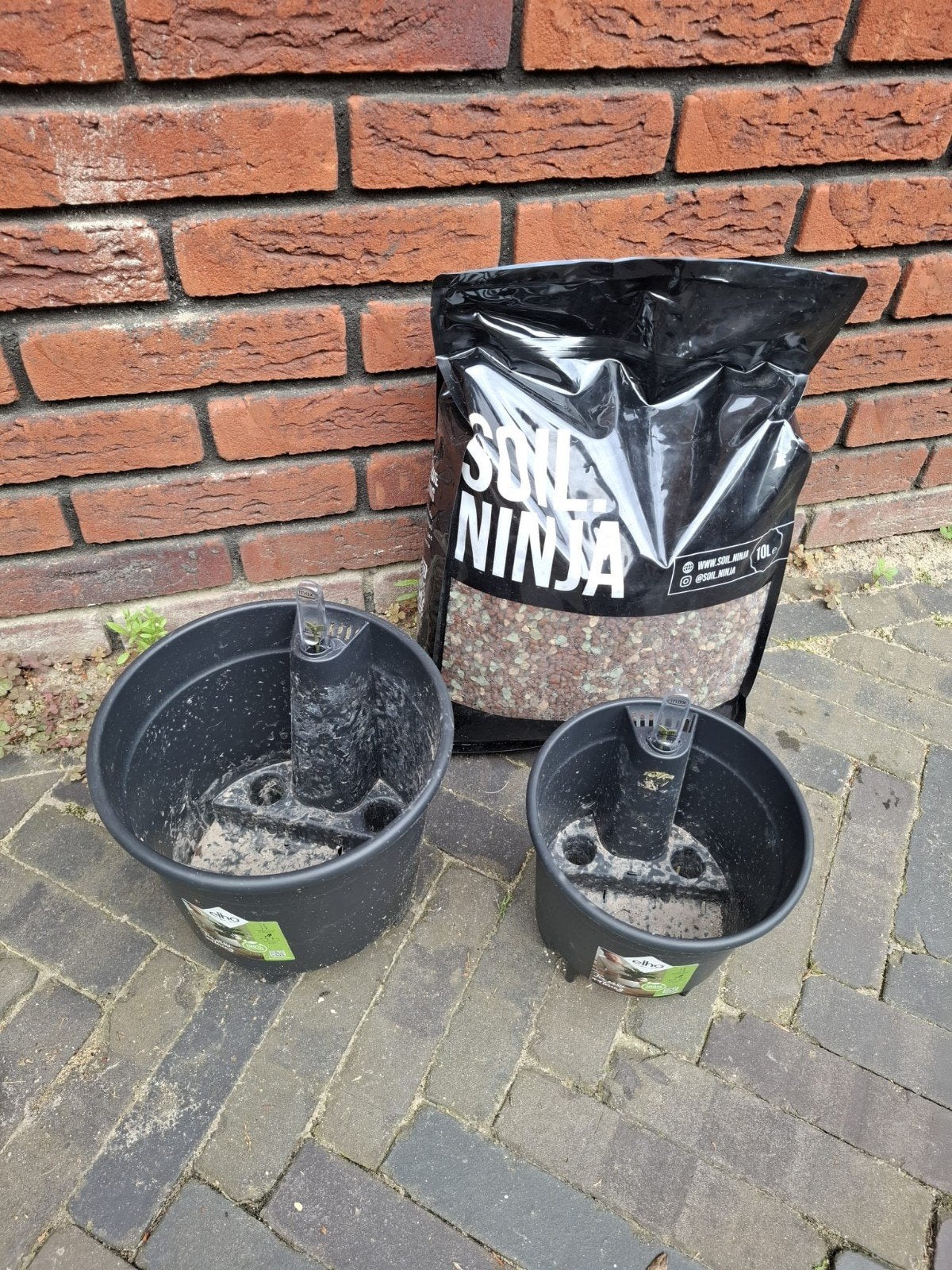 Elho self watering insert(2x) + Soil Ninja semi-hydro pon mi, Kunststof, Minder dan 30 cm, Minder dan 60 cm, Rond