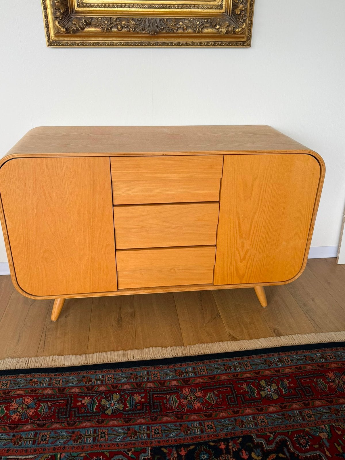 Stijlvol dressoir met lades en deuren - Zo goed als nieuw, Ophalen, 100 tot 150 cm, Zo goed als nieuw, 25 tot 50 cm