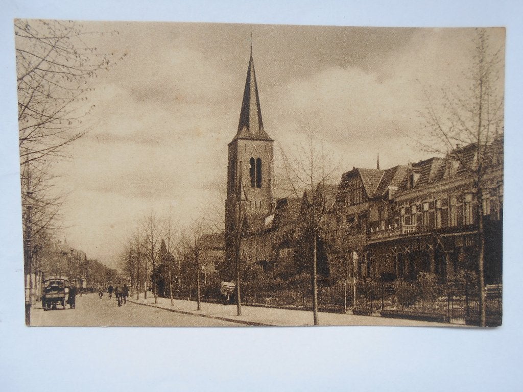 Deventer Zwolseweg met kerk zeer oud Deventer Foto A Rolloos, Verzamelen, Ophalen of Verzenden, 1920 tot 1940, Ongelopen, Overijssel