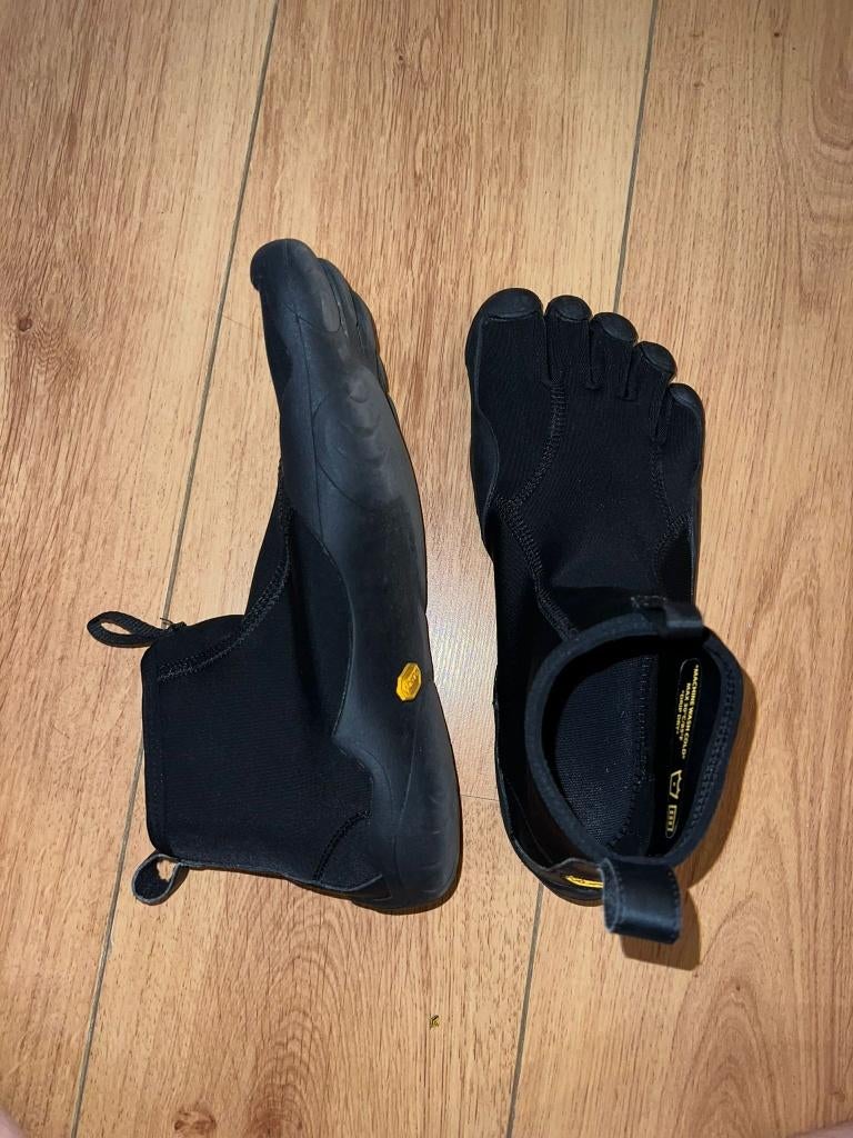 Vibram FiveFingers V-NEOP 41EU Women Black, Vibram, Zwart, Zo goed als nieuw, Wandelschoenen