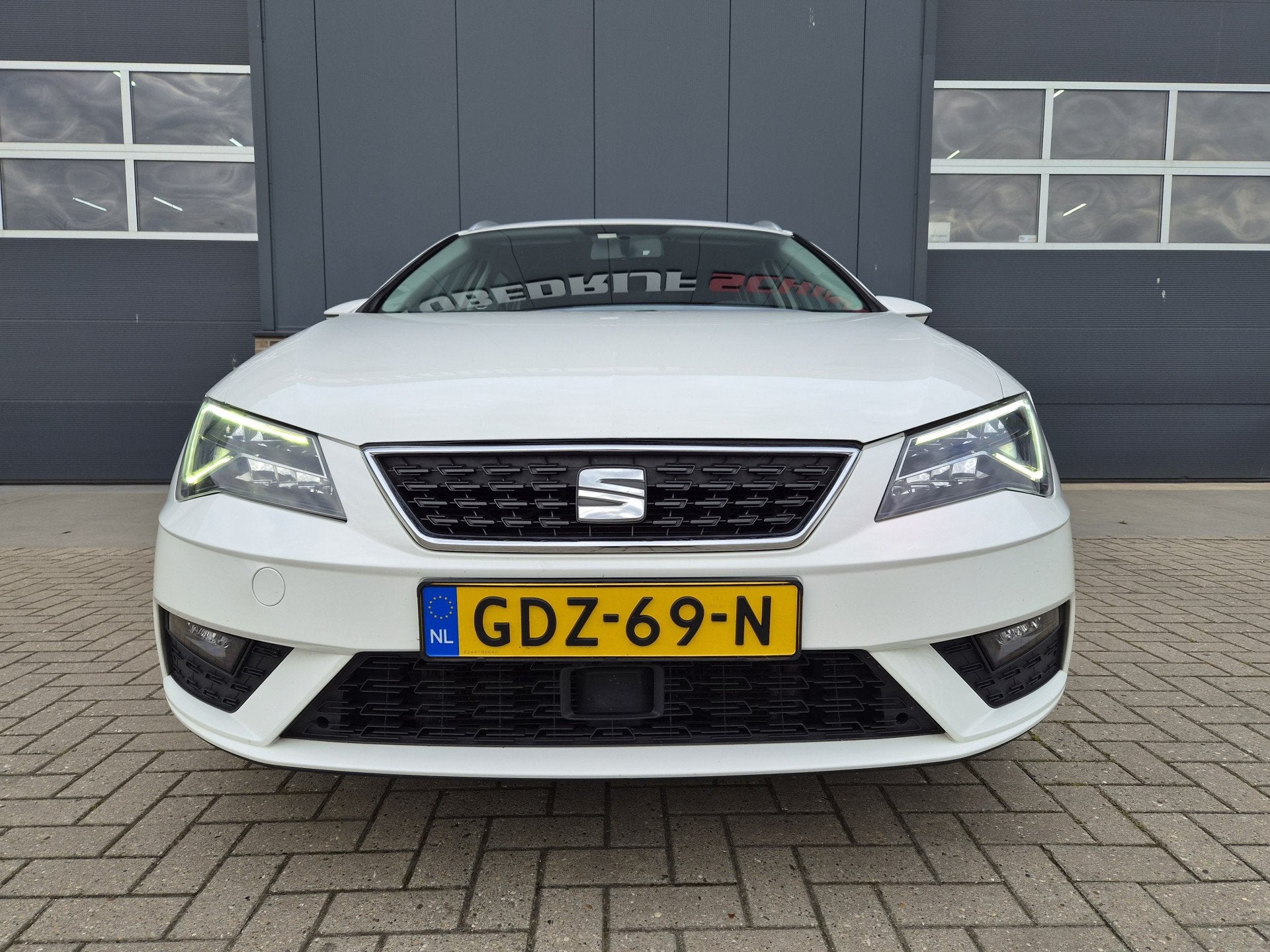 SEAT Leon ST 1.6 TDI Style Business Intense (bj 2019), Auto's, Voorwielaandrijving, Stof, Gebruikt, 4 cilinders