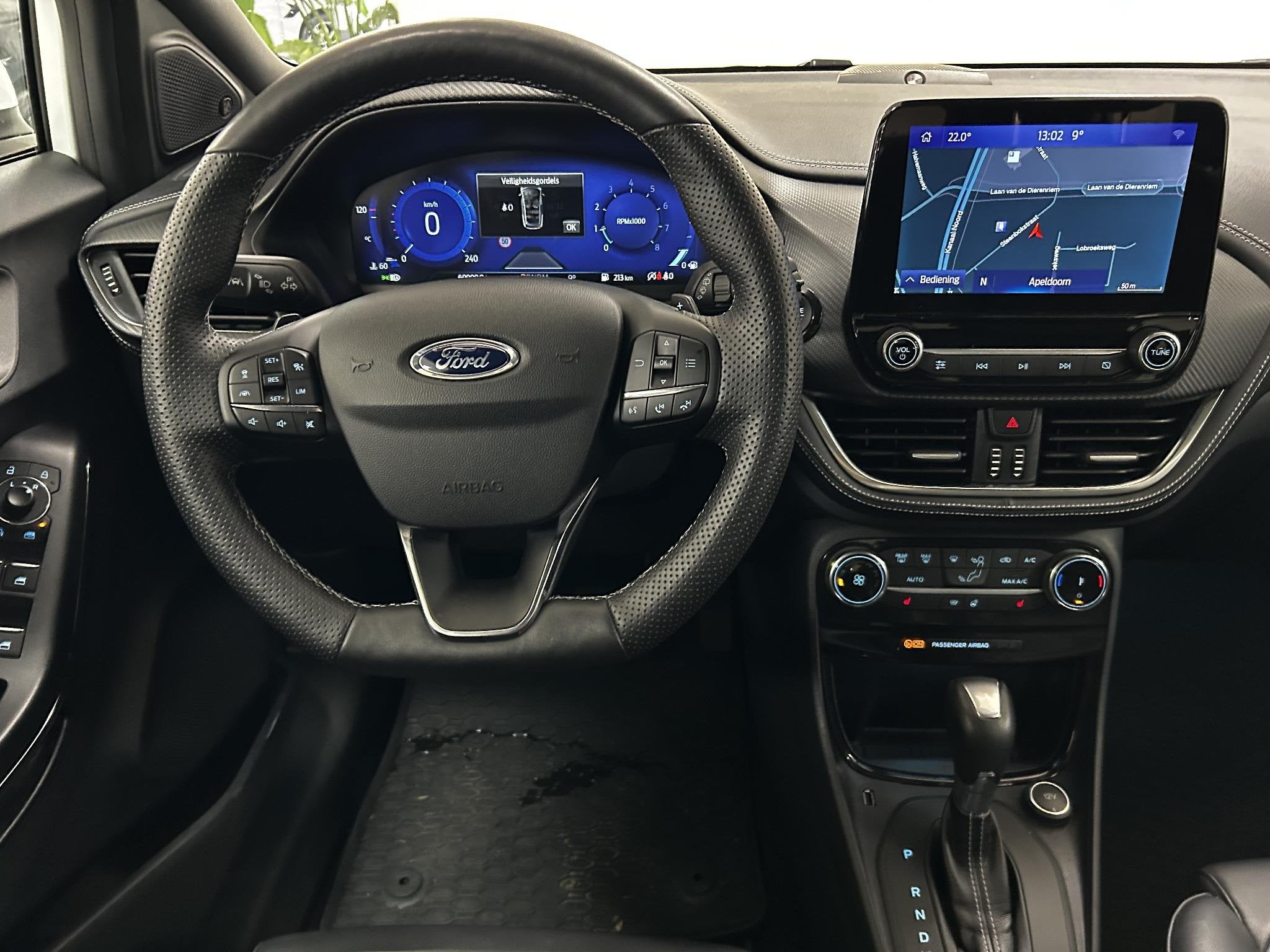 Ford Puma 1.0 EcoBoost 155 Hybrid ST-Line Vignale | PANO | T, Met garantie (alle), Wit, Bedrijf, 155 pk