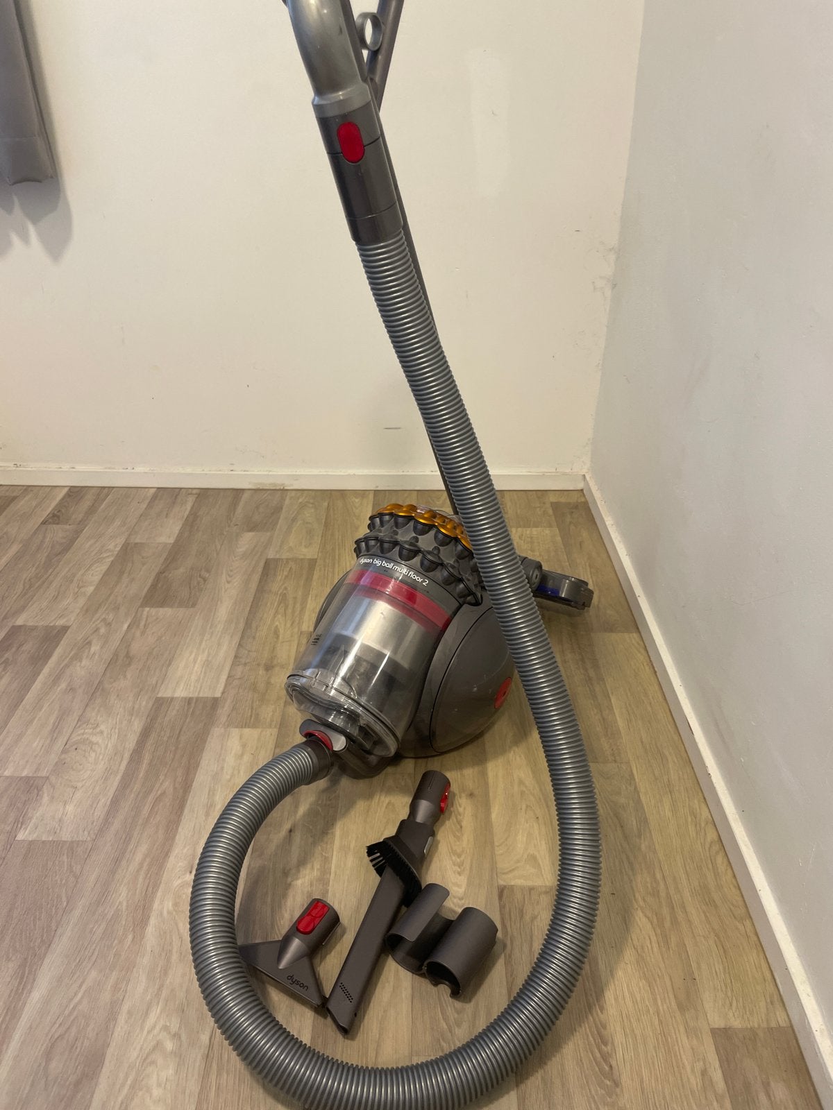 Dyson Big Ball Multi Floor 2 Stofzuiger, Witgoed en Apparatuur, Ophalen, Gebruikt, Dyson, Reservoir