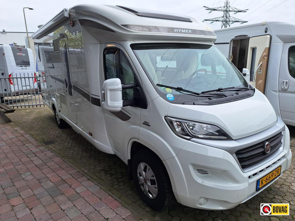 Hymer Tramp 678 SL 2015 2 APARTE BEDDEN+HEFBED 5 PERSOONS!, Caravans en Kamperen, Achteruitrijcamera, Ringverwarming, Fiat, Bedrijf