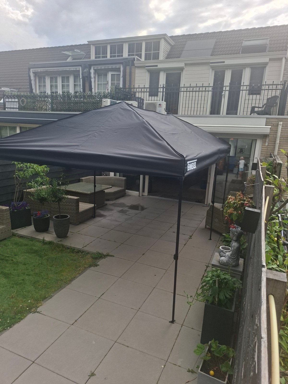 Te huur partytent 6x3, Ophalen