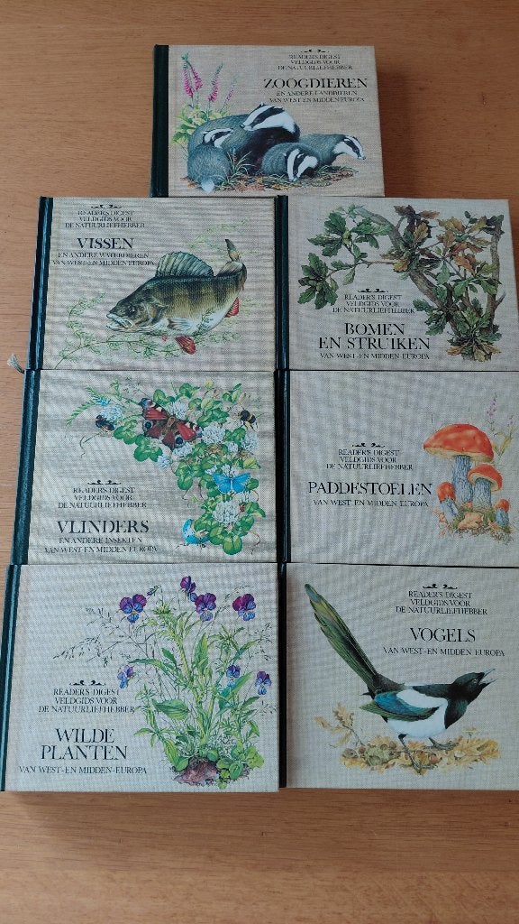 Readers Digest set veldgidsen, Boeken, Natuur, Ophalen of Verzenden, Zo goed als nieuw, Natuur algemeen, Reader's Digest