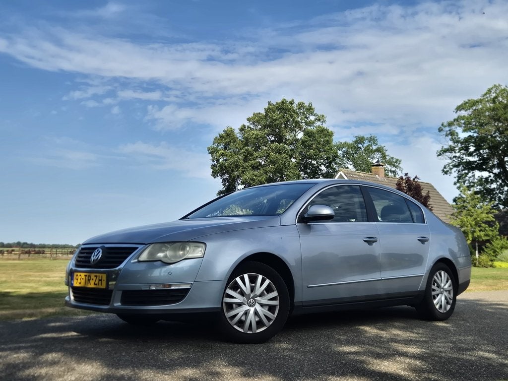Volkswagen Passat 2.0 FSI Comfortl.Bns (bj 2007), Auto's, 730 kg, Gebruikt, 4 cilinders, Blauw