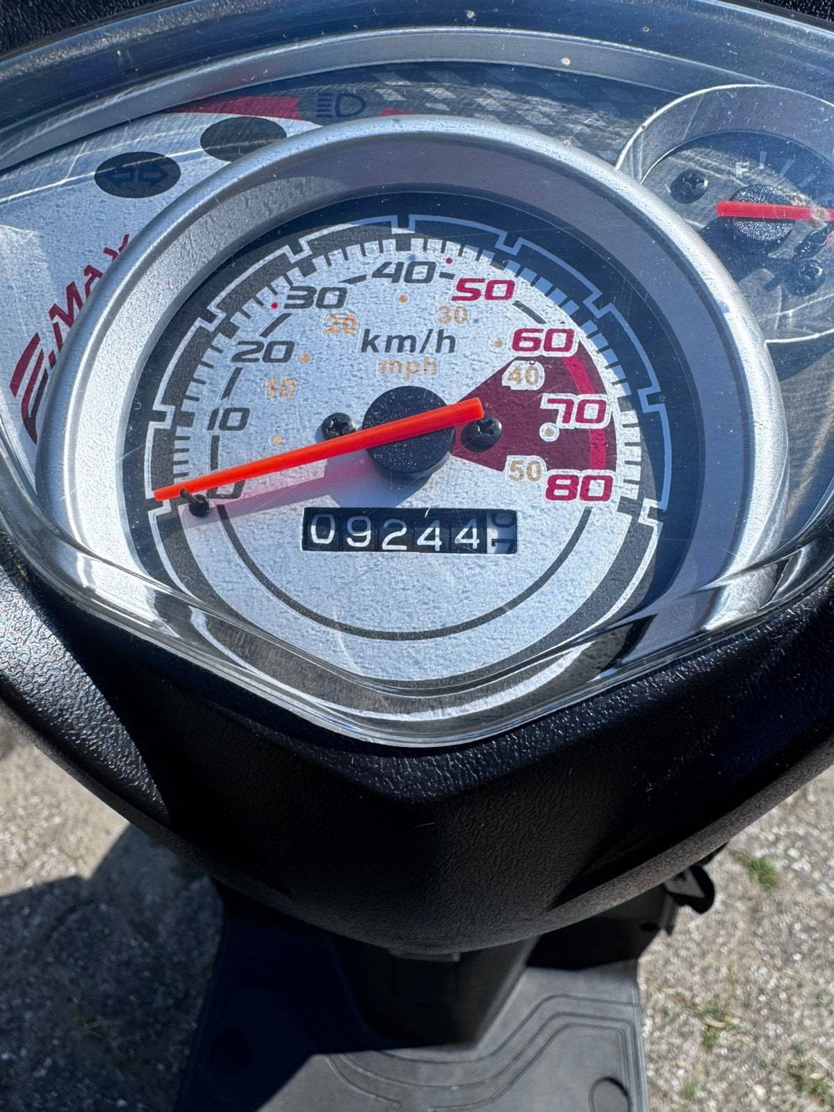 scooter      advertentie word zondag voorzien  foto en Km/st, Zo goed als nieuw, Benzine, Ophalen, Overige merken