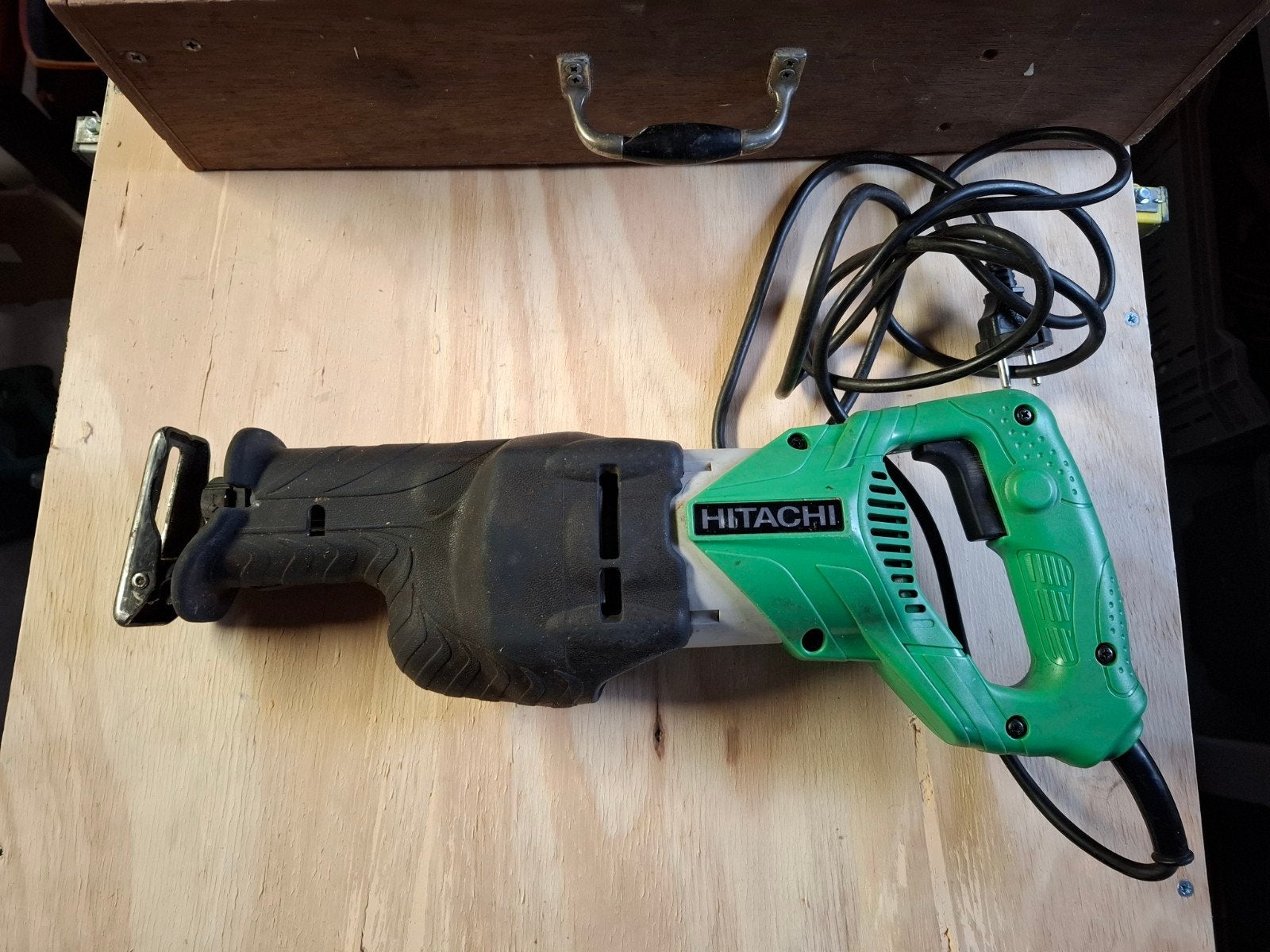 Hitachi  CR 13V2 recipro zaag, Hitachi Koki, 70 mm of meer, 600 tot 1200 watt, Ophalen of Verzenden