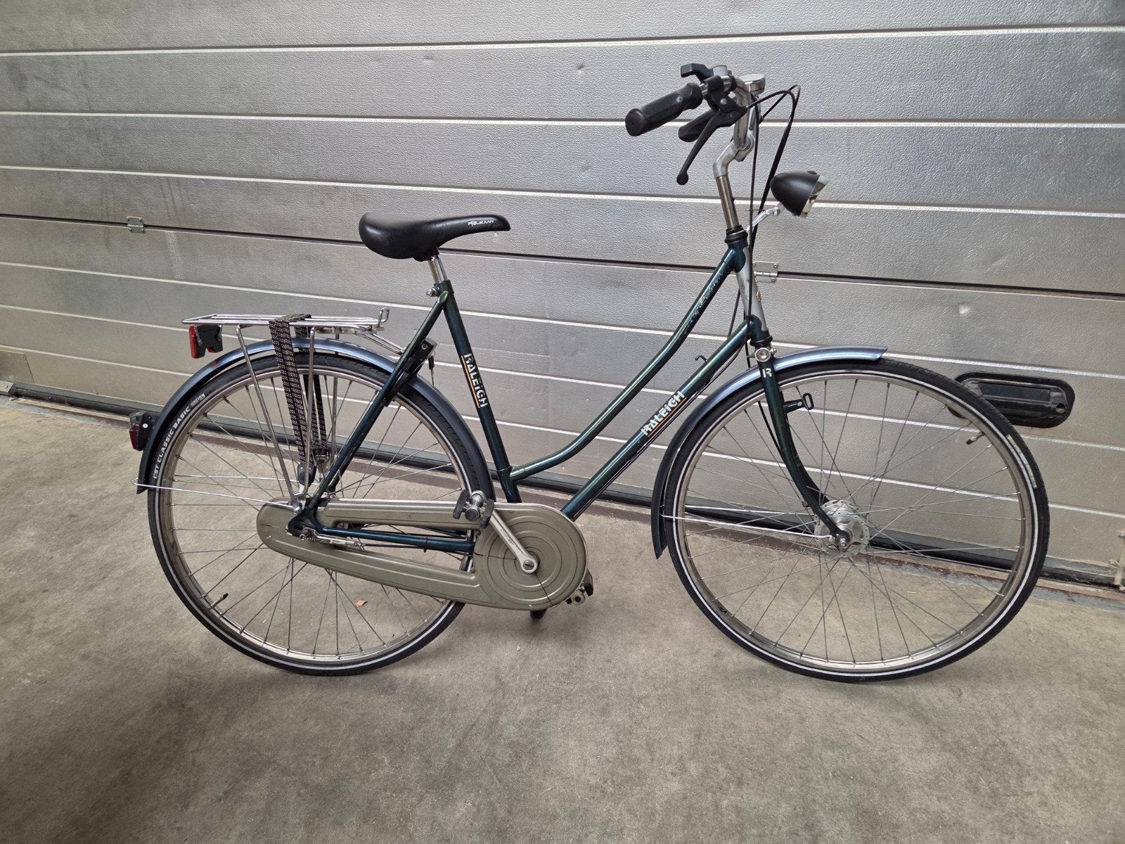 Raleigh damesfiets met lage instap en bagagedrager, Terugtraprem, Ophalen, Overige merken, 53 tot 56 cm
