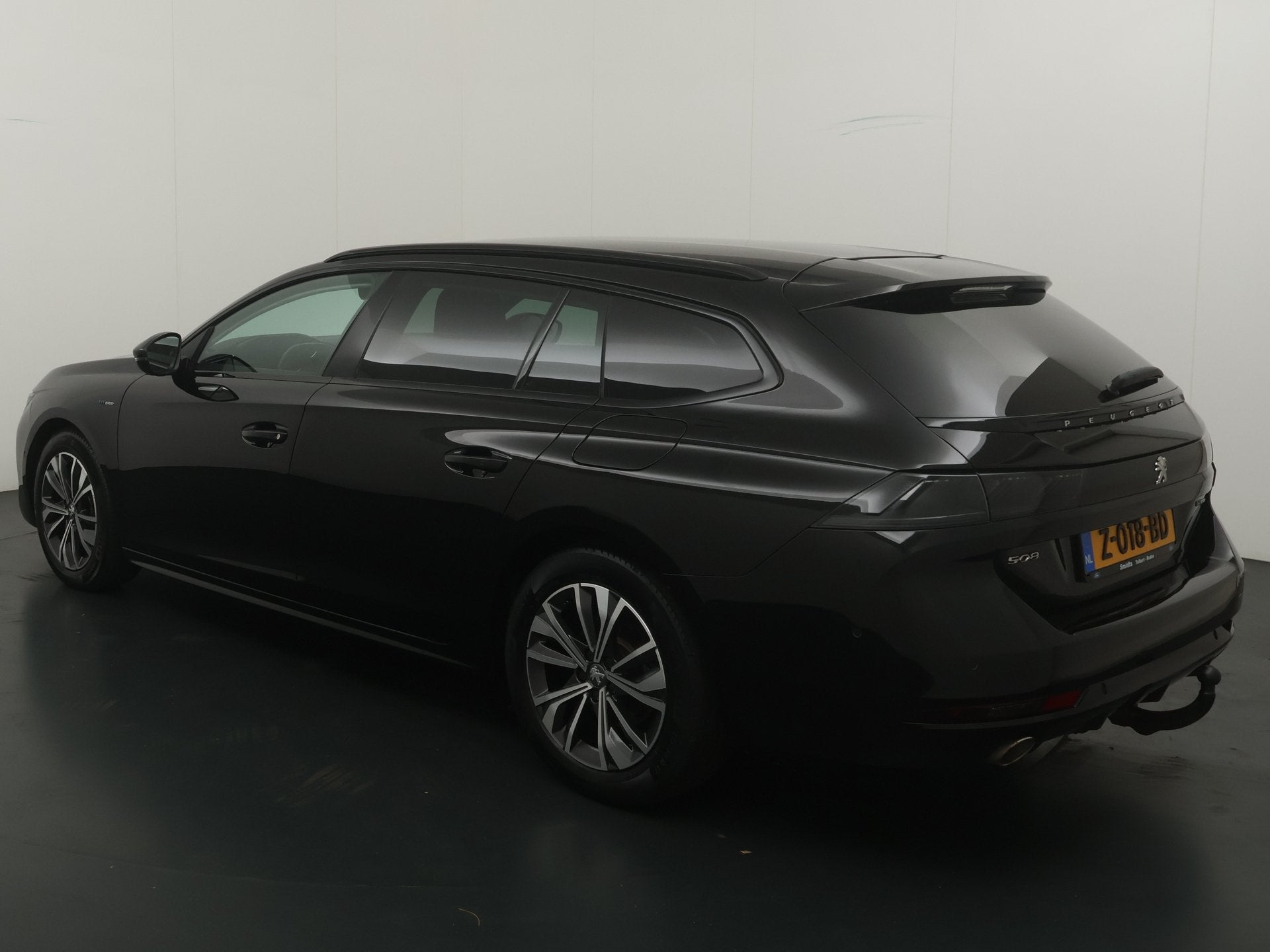 Peugeot 508 1.6 HYbrid Allure Pack Business | Stoelverwarmin, Auto's, 745 kg, Gebruikt, Zwart, 4 cilinders