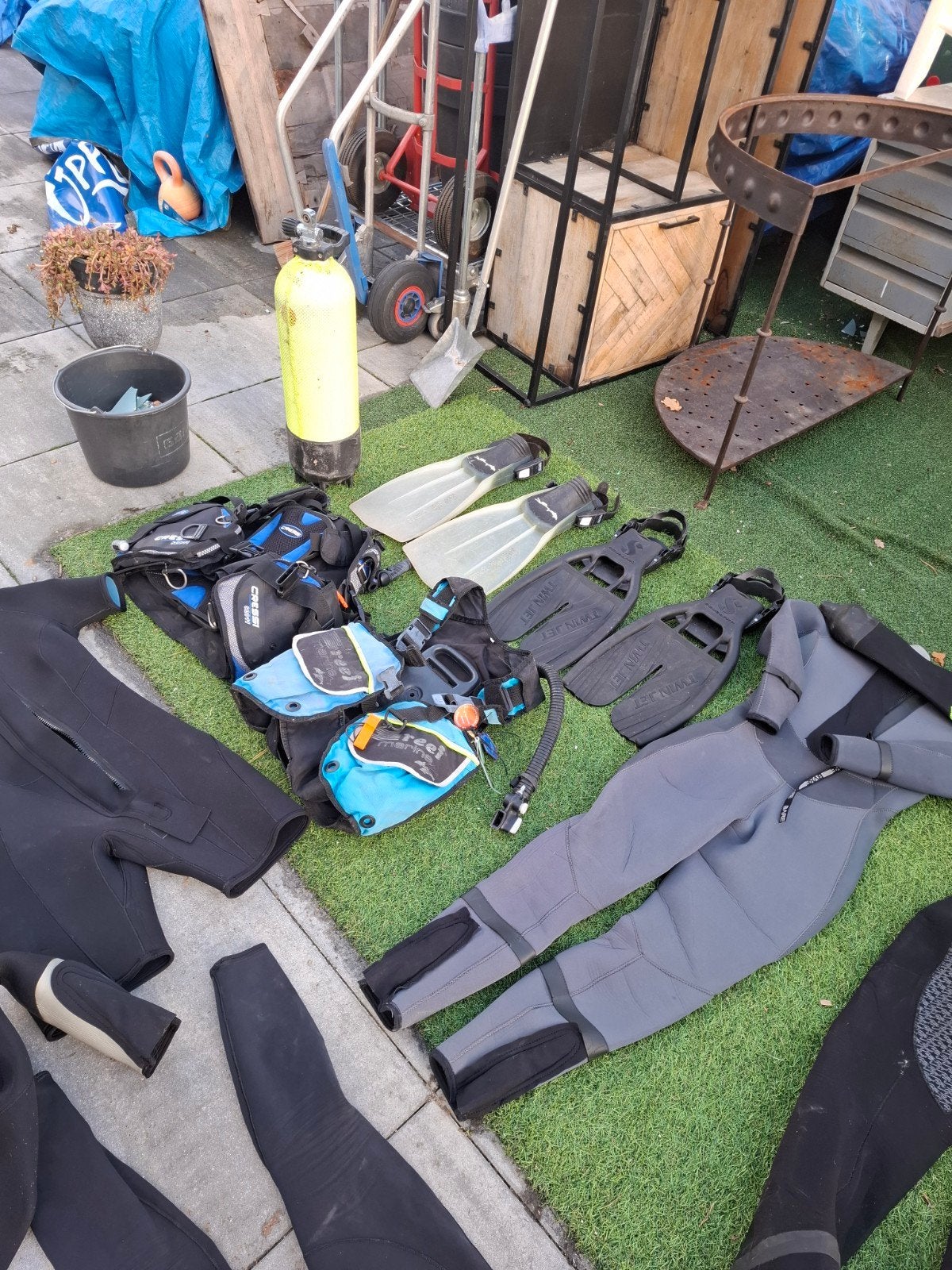 Grote partij duikspullen trimvesten duikfles etc, Watersport en Boten, Ophalen