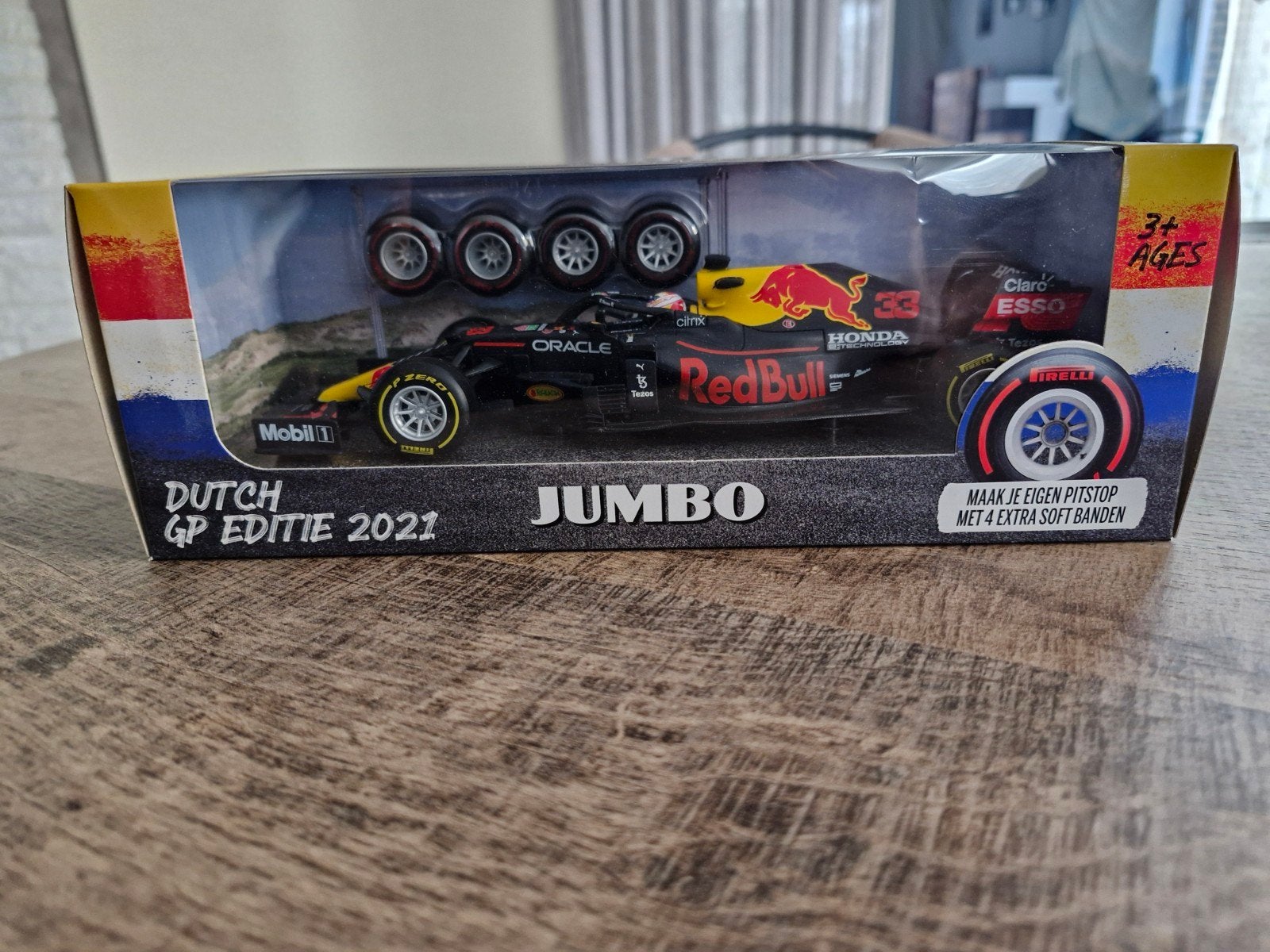 Bburago Max Verstappen Red Bull Racing RB16B Dutch GP 2021, Hobby en Vrije tijd, Modelauto's | 1:18, Ophalen of Verzenden, Nieuw