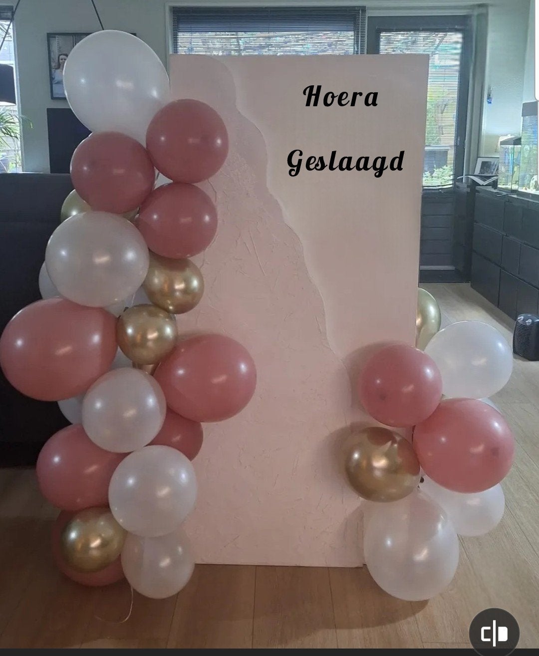 Welkomstbord te huur voor €50 incl 50 ballonnen, Ophalen, Nieuw, Geboorte of Huwelijk
