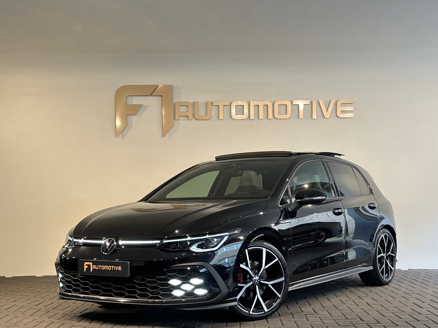 Volkswagen GOLF 2.0 TDI GTD Pano|H/K|HuD|Trekhaak|Memory|Lee, 730 kg, Gebruikt, Euro 6, 4 cilinders