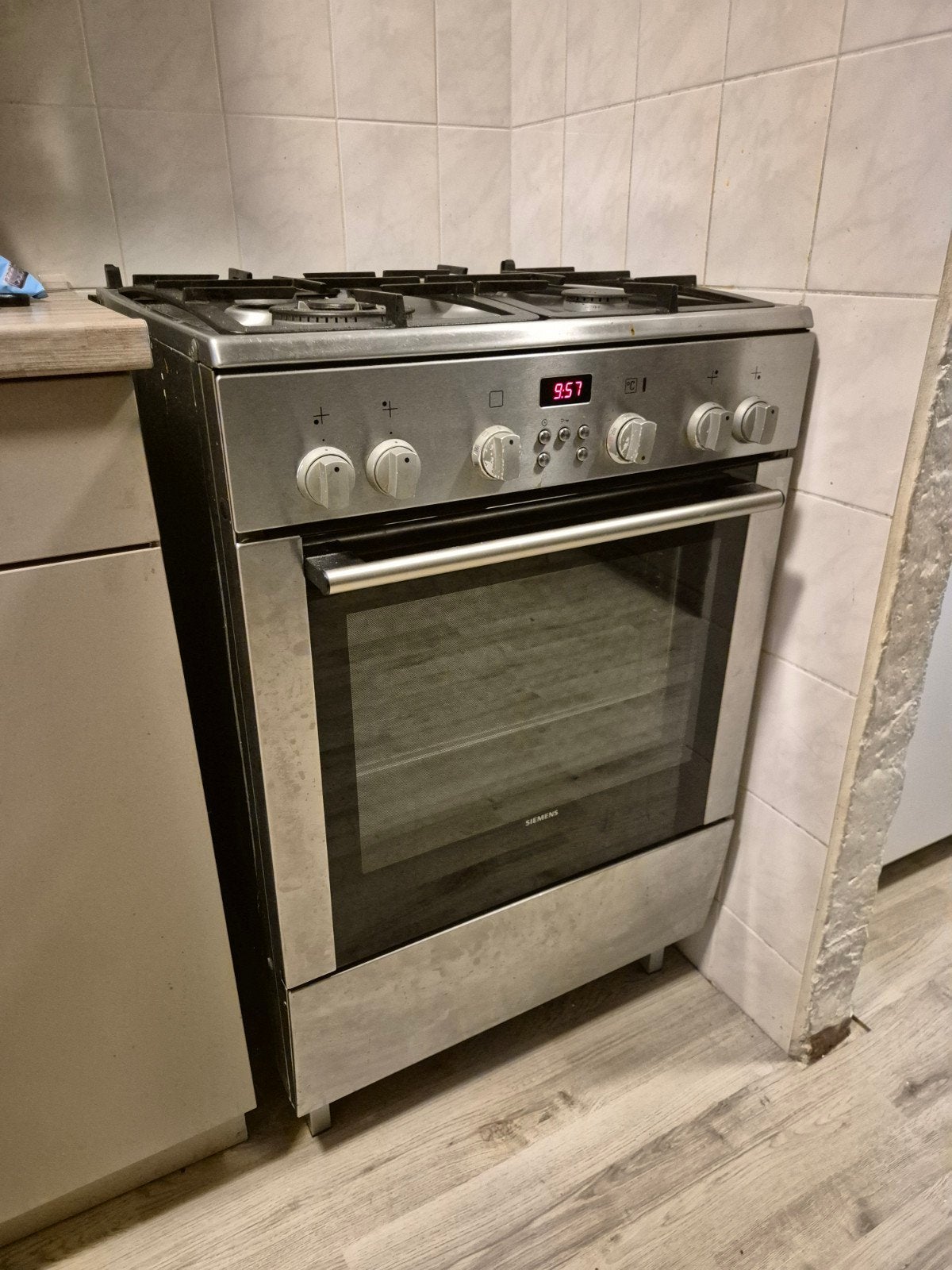 Voornuis en oven combi, Ophalen, 4 kookzones, Gas, Vrijstaand