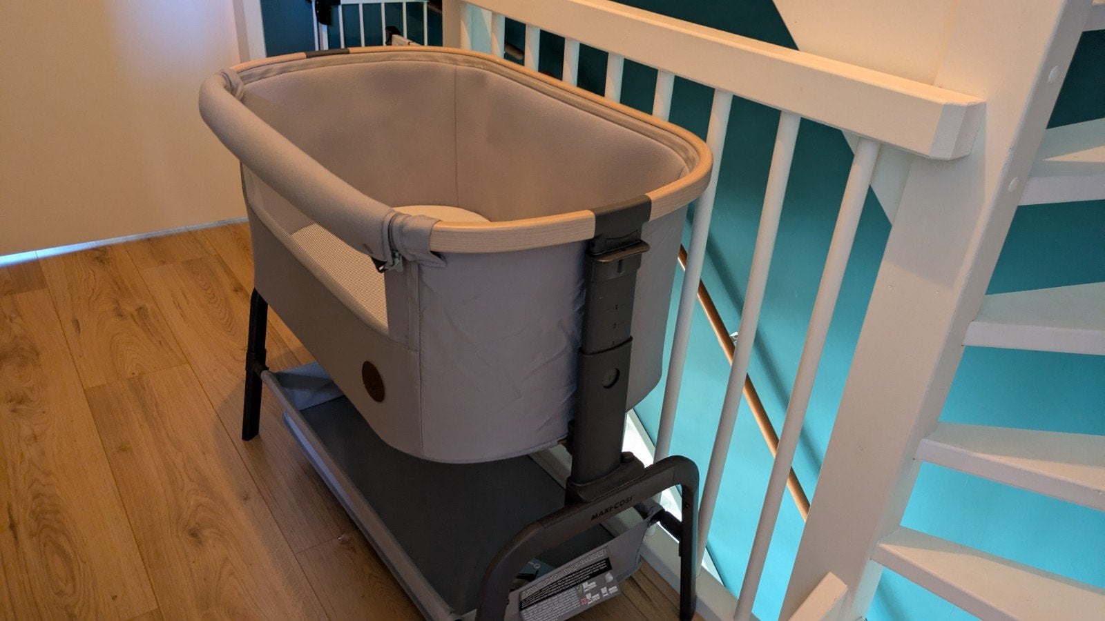 Maxi-Cosi Iora Co-Sleeper + beddengoed, Ophalen, Zo goed als nieuw, Wieg