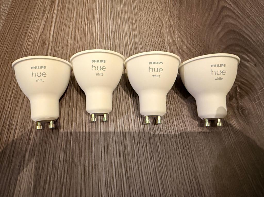 Nieuwe philips hue gu10 white spotjes! Zie advertentie!, Led-lamp, Minder dan 30 watt, Zo goed als nieuw, E27 (groot)
