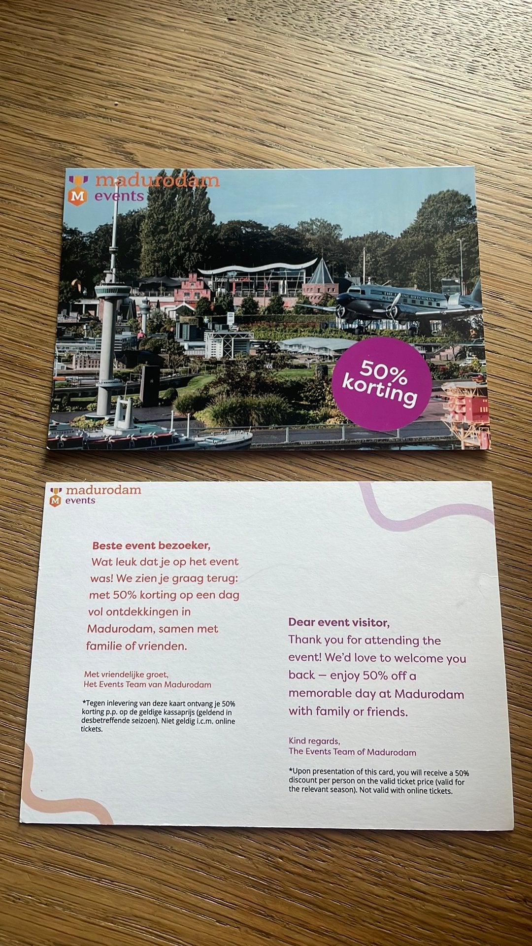 Te Koop 2 kortingskaarten voor 50% korting aan Madurodam, Tickets en Kaartjes, Drie personen of meer, Kortingsbon