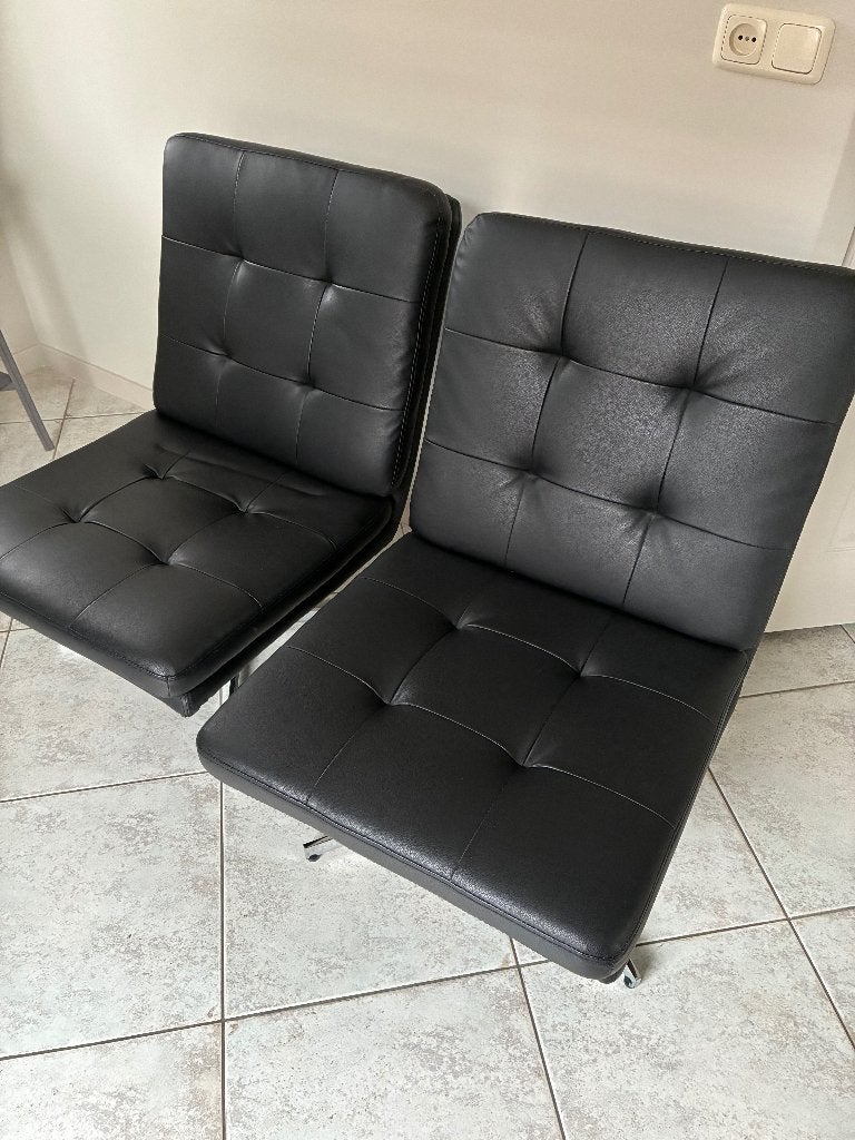 2 lederlook moderne stoelen, Huis en Inrichting, Ophalen, Twee, Zwart, Overige materialen