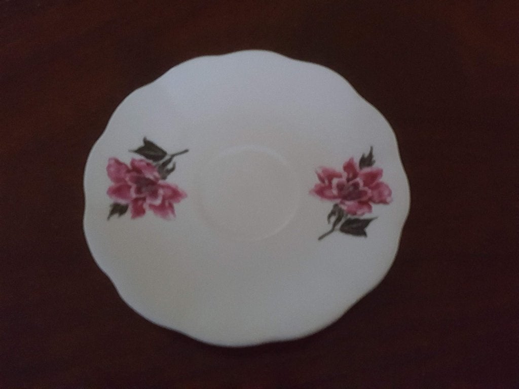 Twee losse schoteltjes, Elizabethan en Spenzo, Ophalen of Verzenden, Nieuw, Porselein, Kop en/of schotel