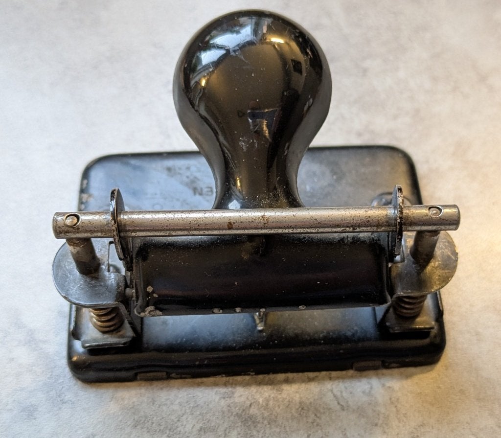 Vintage perforator, Ophalen of Verzenden