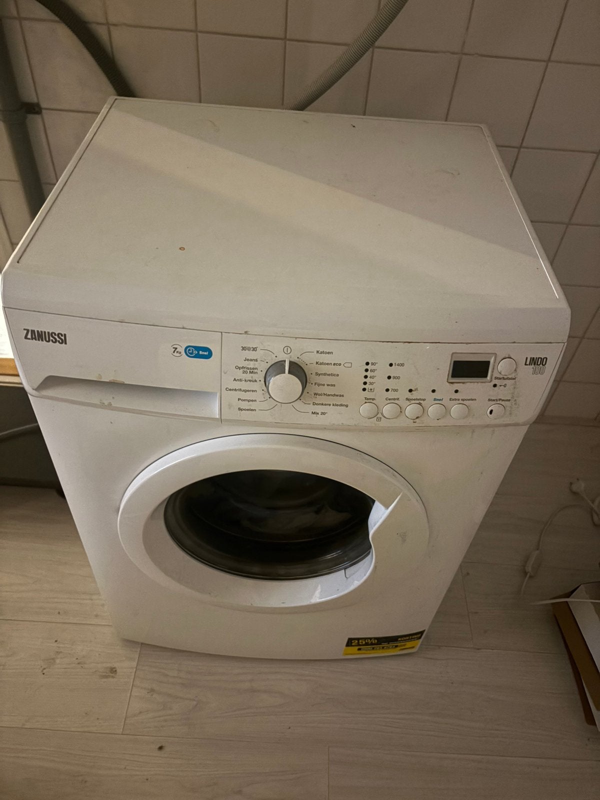 Zanussi LINDO 100 voorlader, Ophalen, 8 tot 10 kg, 85 tot 90 cm, 1600 toeren of meer