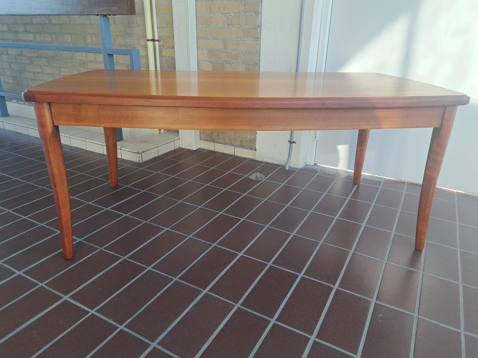 Vintage kersen fineer salontafel, 100 tot 150 cm, Zo goed als nieuw, Kersenhout, Rechthoekig