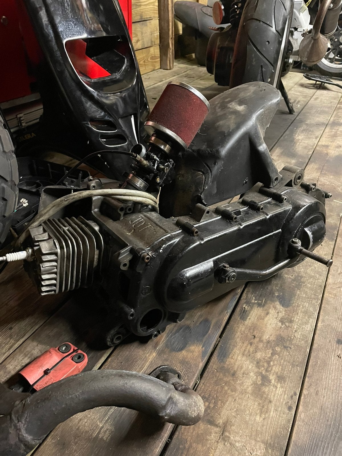 Piaggio 70cc 2t blok compleet bewerkt RUILEN MOGELIJK, Ophalen of Verzenden, Zo goed als nieuw, Blok
