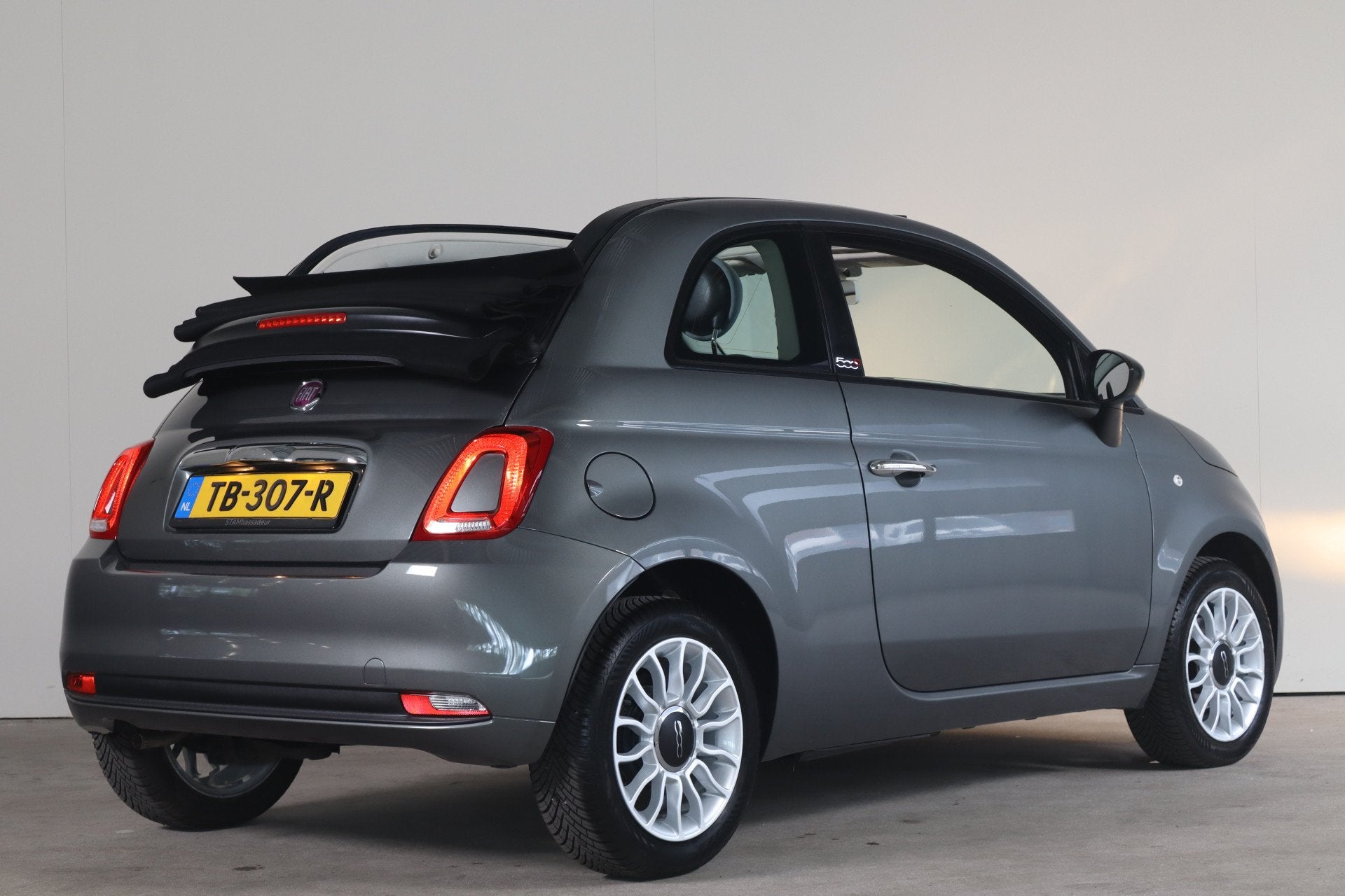 Fiat 500C 1.0 TwinAir PopStar NL-Auto! Cruise control I Airc, Auto's, Stof, Gebruikt, Start-stop-systeem, Cabriolet