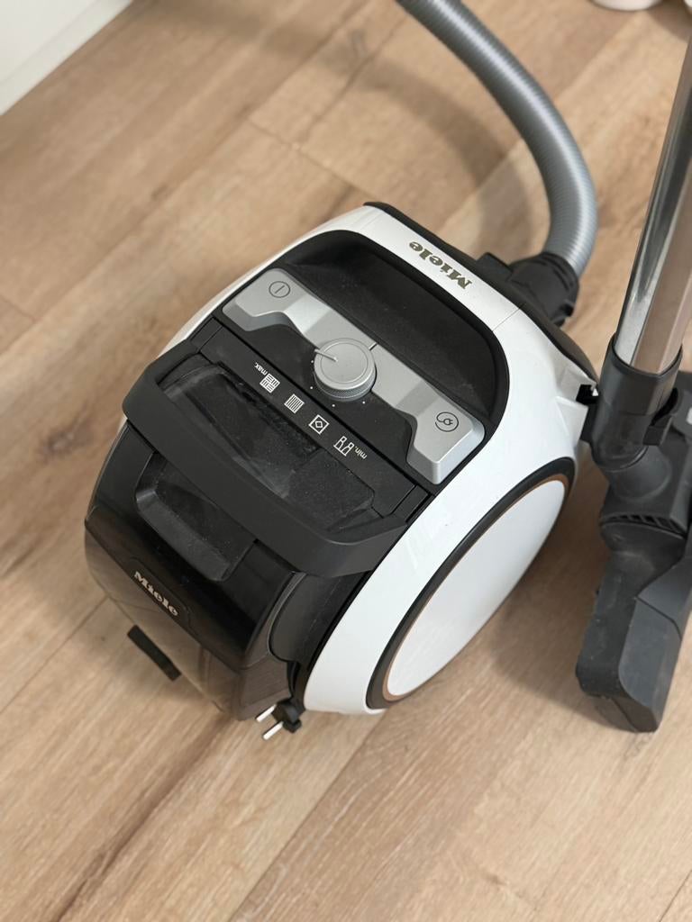 Miele Stofzuiger, Witgoed en Apparatuur, Stofzuigers, Ophalen of Verzenden, Zo goed als nieuw