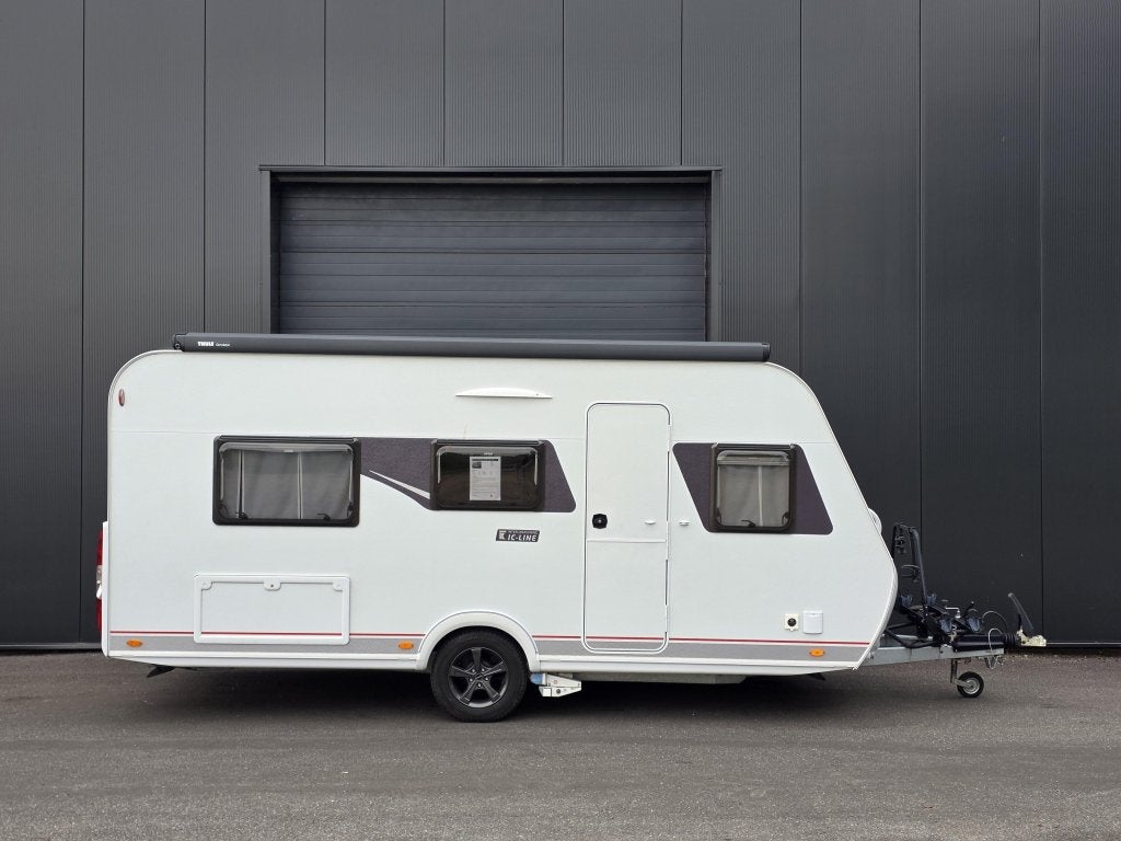 Bürstner Premio Life 480 TL IC-Line, Caravans en Kamperen, Standaardzit, Bedrijf, Bürstner, 5 tot 6 meter