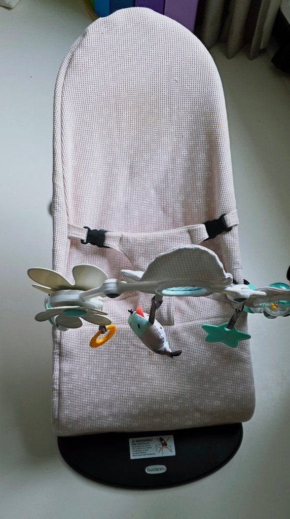 Wipstoel babybjorn pmus speelboog en extra hoezen, Wipstoel, Ophalen, Overige merken, Met gordel(s) of riempje(s)