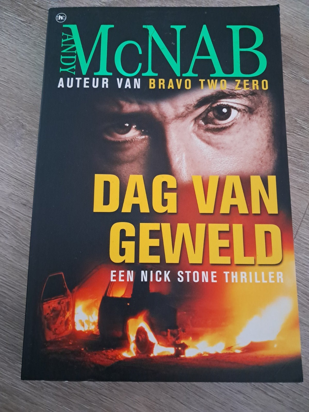 K2 Dag van Geweld - Een Nick Stone Thriller van Andy McNab, Ophalen of Verzenden, Gelezen, Andy McNab, Europa overig
