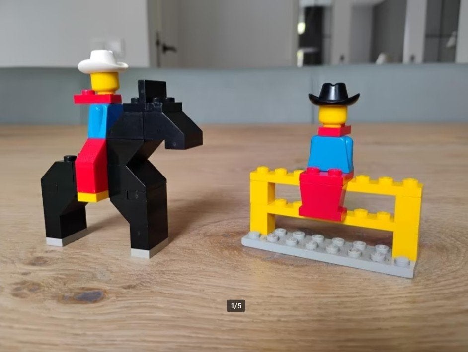 LEGO set 617 Twee cowboys met paard en hek., Compleet, Gebruikt, Lego, Ophalen of Verzenden