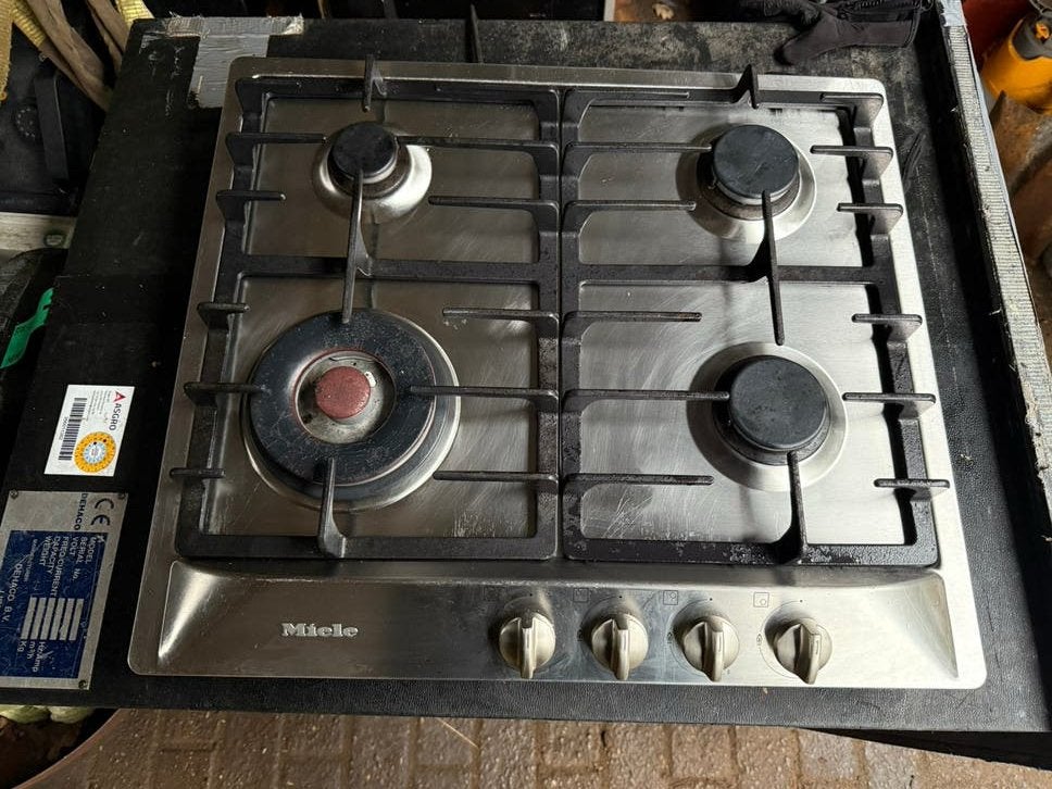 Miele kookgasplaat / gasfornuis - KM 362 G inbouw, Ophalen, Gebruikt, 4 kookzones, Miele