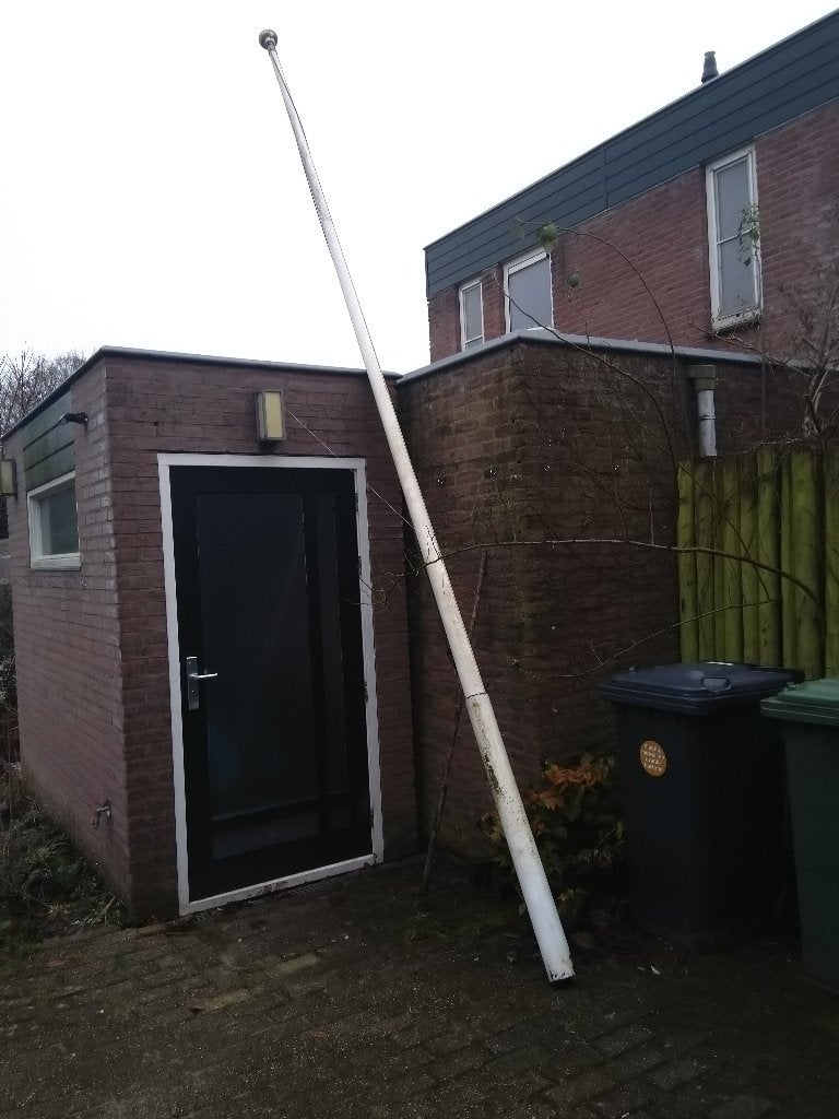 Vlaggenmast, Ophalen, Gebruikt
