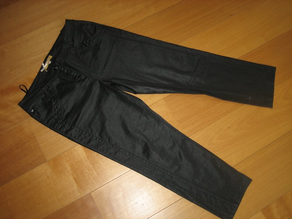 Zeer mooie zwarte 7/8 waxed pantalon BIBA 40 snazzeys, Maat 38/40 (M), Zwart, Nieuw, Biba