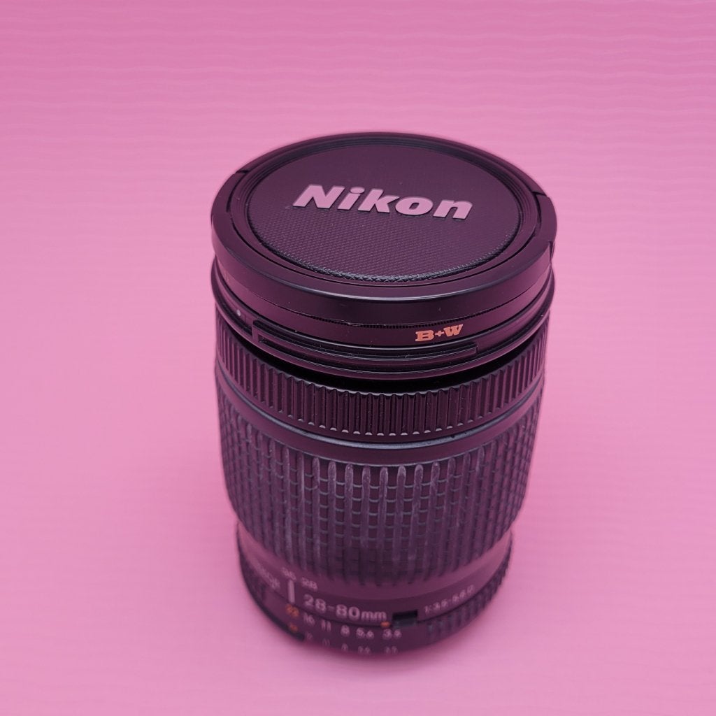 Nikon AF Nikkor 28-80mm 1:3.5-5.6D Lens - In Goede Staat, Nikon, Zo goed als nieuw, Support@nikon.com, Nikon Corporation
Shinagawa Intercity Tower C
2-15-3, Konan, Minato-ku
Tokyo 108-6290
Japan