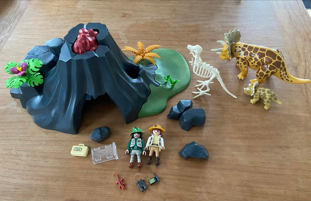 Playmobil 4170 Dino Vulkaan met Triceratops en Onderzoekers, Ophalen of Verzenden, Zo goed als nieuw, Los playmobil
