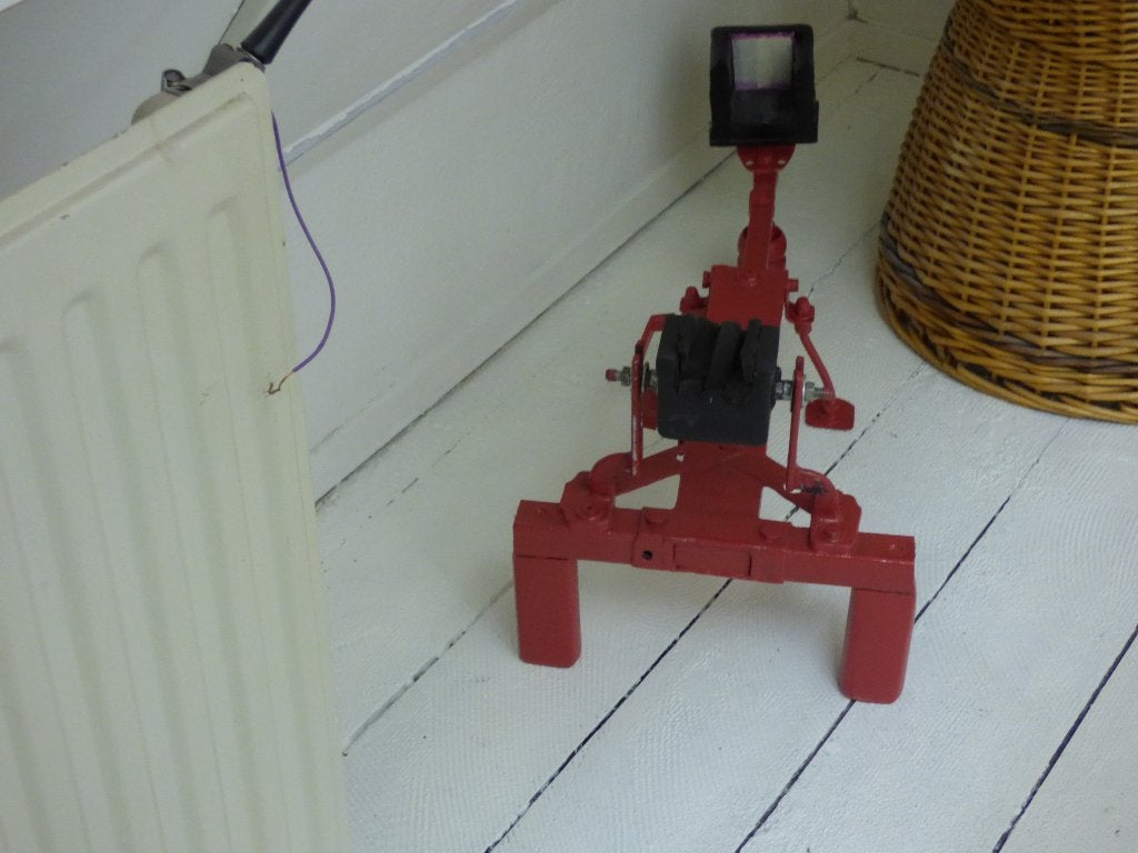 zie de foto,s (buks-standaardt-home/made), Ophalen, Zo goed als nieuw
