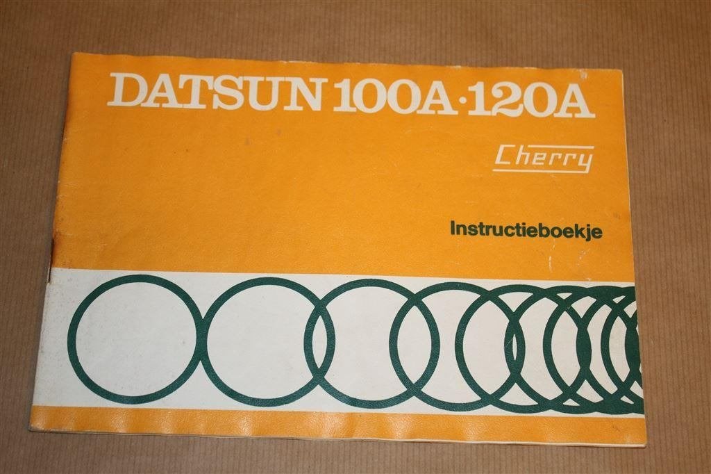 Datsun Cherry 100A - 120A Instructieboekje - 1973, Ophalen of Verzenden
