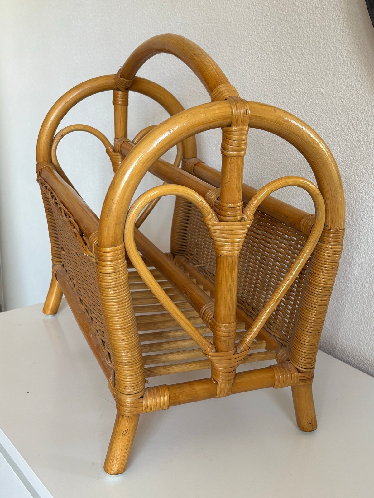 Vintage rotan lectuurbak in zeer nette staat, Met handvat, Natuurlijk materiaal, Lectuurbak, Zo goed als nieuw