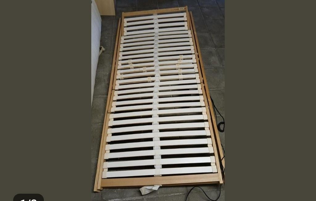 ELektrische verstelbare bedbodem 90x200. Goed werkend, Ophalen, 90 cm, Eenpersoons, Wit