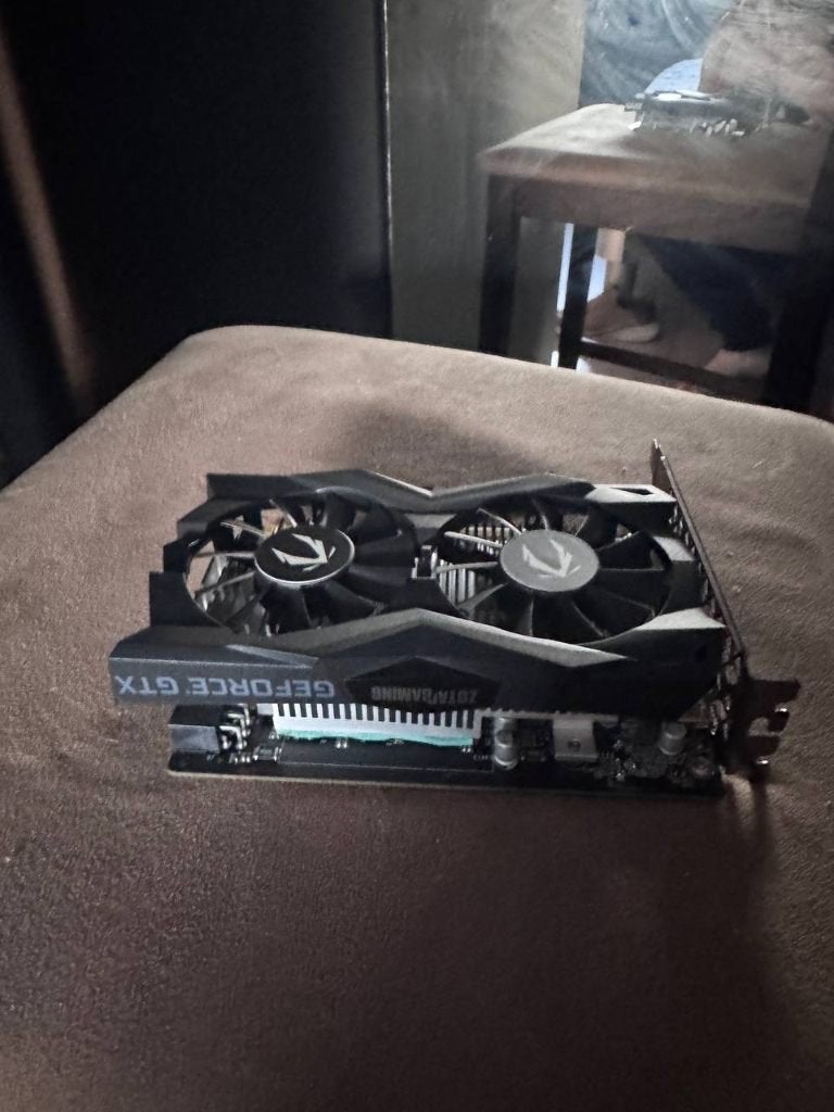 Upgrade Set: GTX 1650 Super 4GB + AMD Ryzen 3 3100 (AM4)