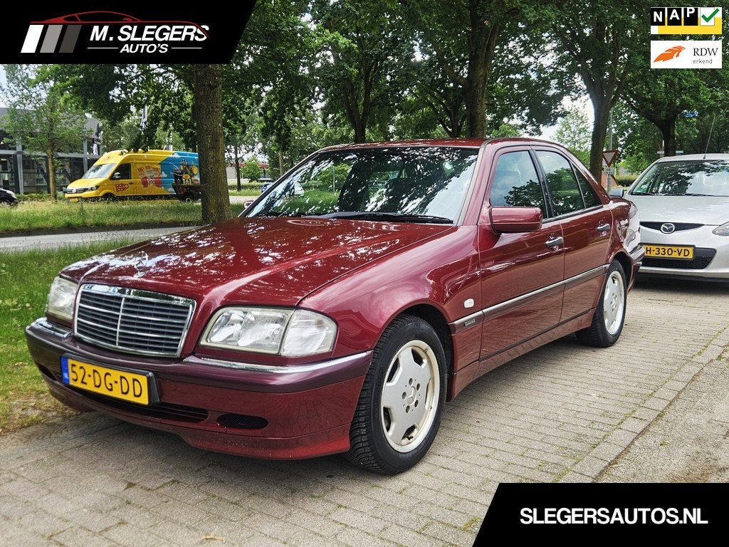Mercedes-Benz C-klasse 180 Sport*Leder*Airco*Nieuwe APK, Auto's, Euro 2, Achterwielaandrijving, Gebruikt, 4 cilinders