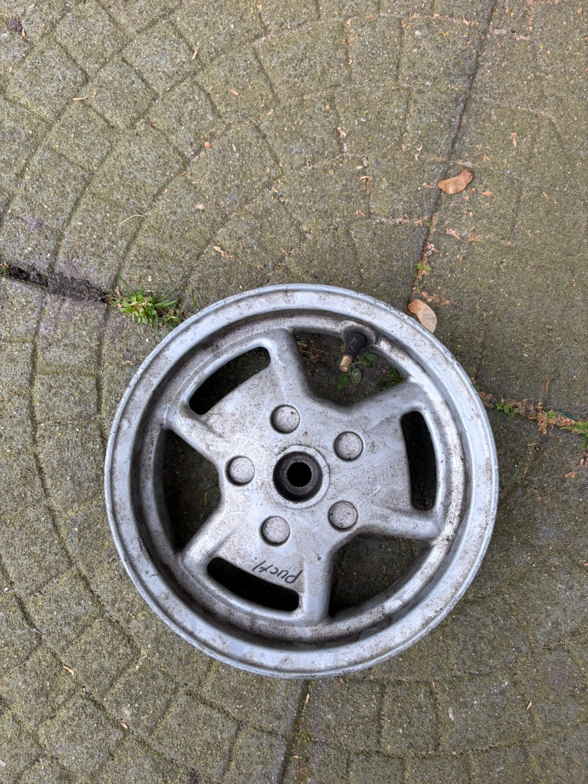 piaggio zip fastrider achter velg 100mm trommel, Ophalen