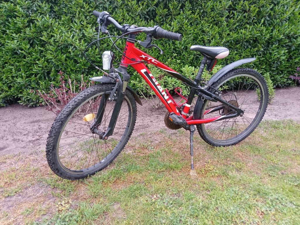 Giant mountainbike 24 inch, Fietsen en Brommers, Fietsen | Jongens, Ophalen, Versnellingen, Giant, Gebruikt
